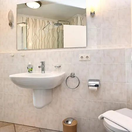 Apartment Residenz Rosengrund Rosengrund O3 *